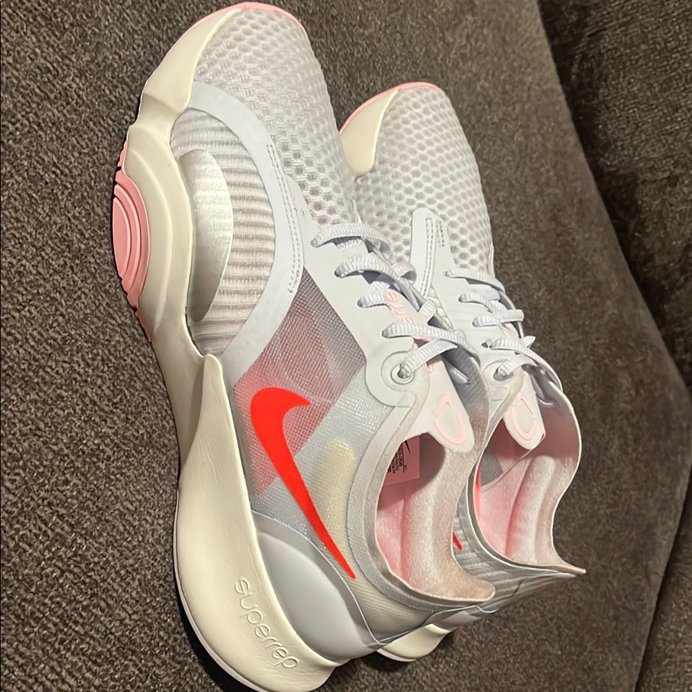 Nike Women's SuperRep Sneakers - White and Red